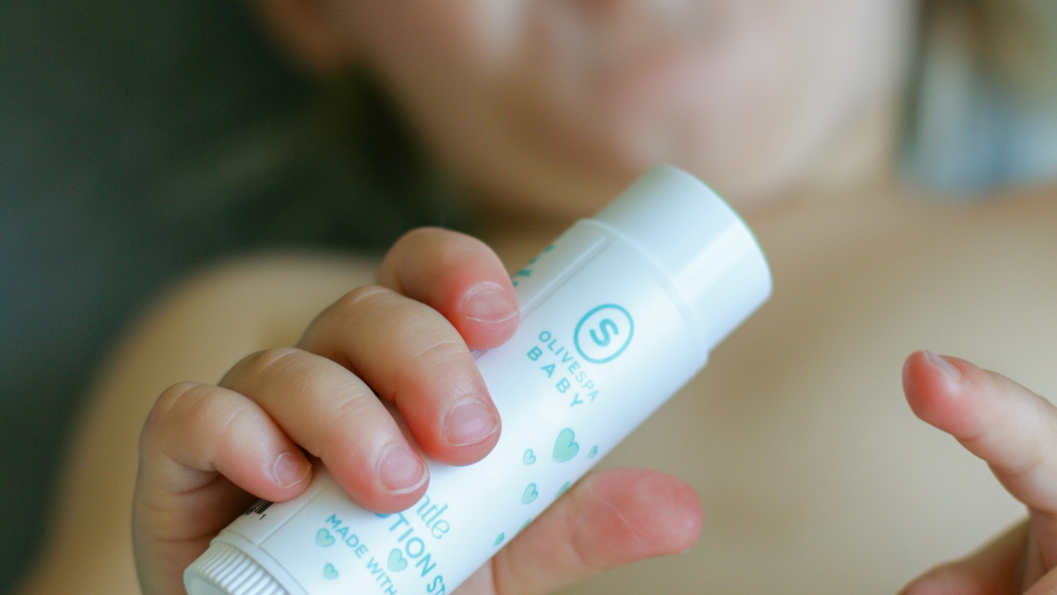 Which Baby Powder is Safe to Use on Your Baby? Olivespa